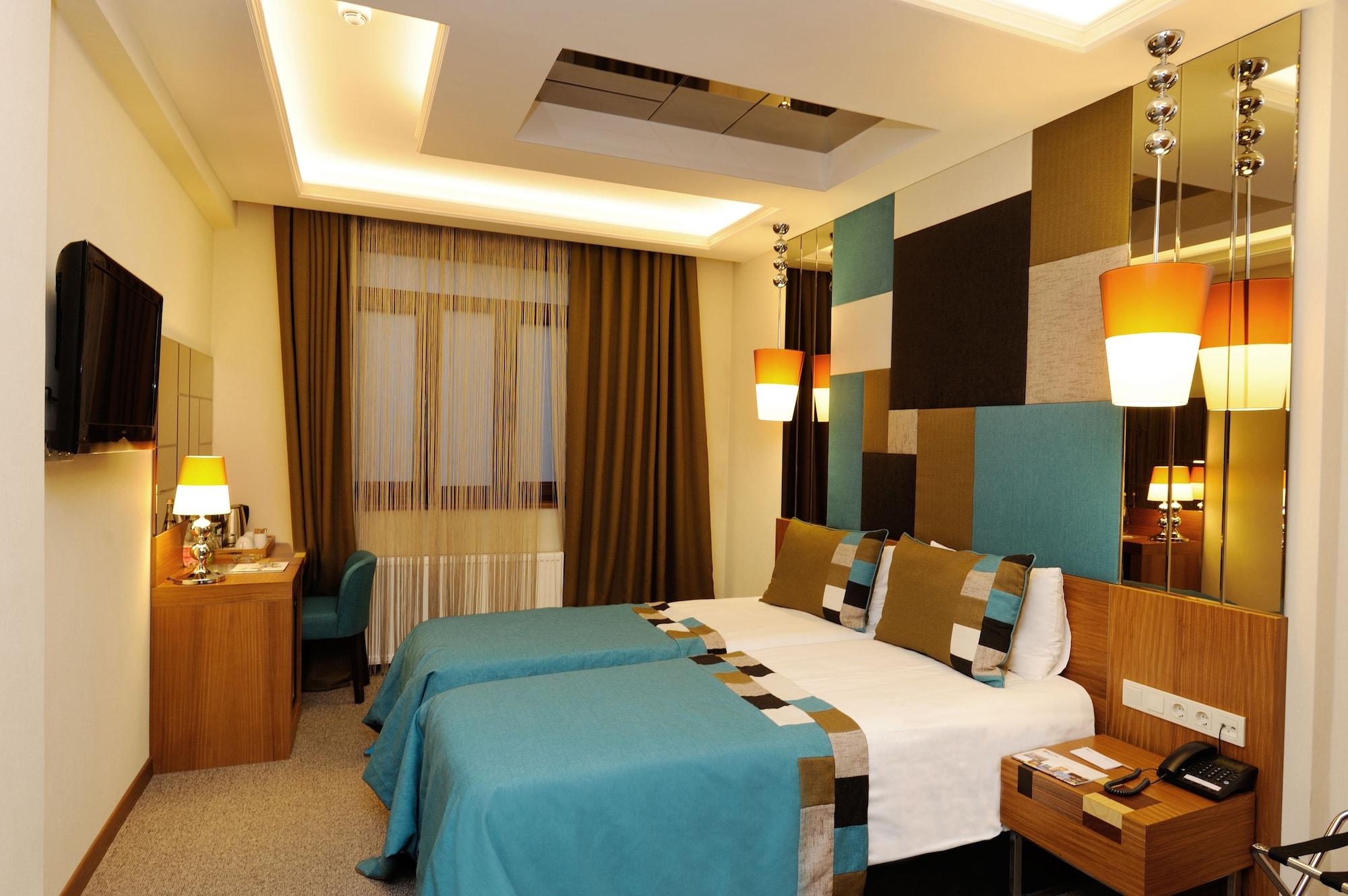 Collage Pera Hotel Istanbul Eksteriør billede