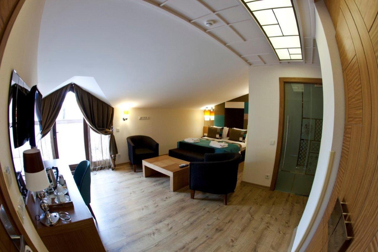 Collage Pera Hotel Istanbul Eksteriør billede